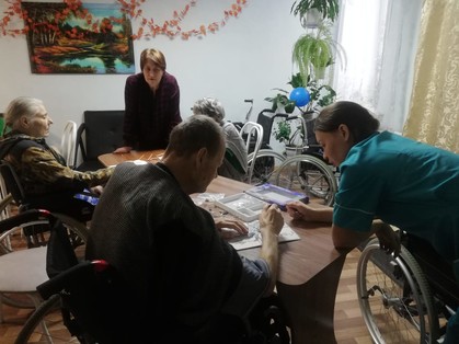Фото дома престарелых в Красноярске. Частный пансионат для пожилых людей в Красноярске: Наши занятия — это комплекс упражнений на память, мышление, логику!